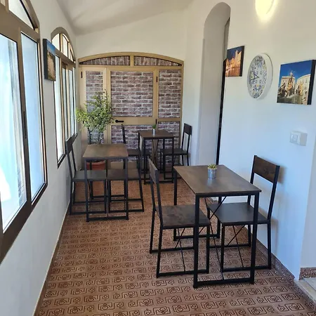 Guest house Leale *